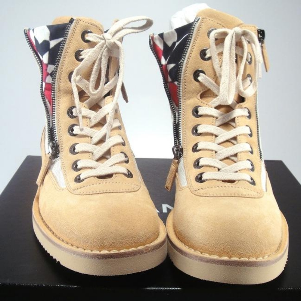 CHANEL Hiking Timberland Suede and White CC Canvas Boots